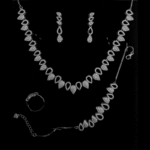 Royal Teardrop Diamond-Finish Jewellery Set